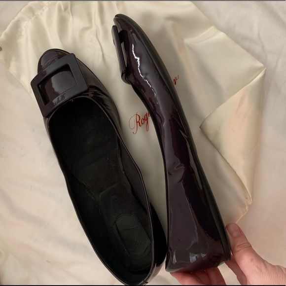 Roger Vivier deep purple patent leather flats - Picture 1 of 5